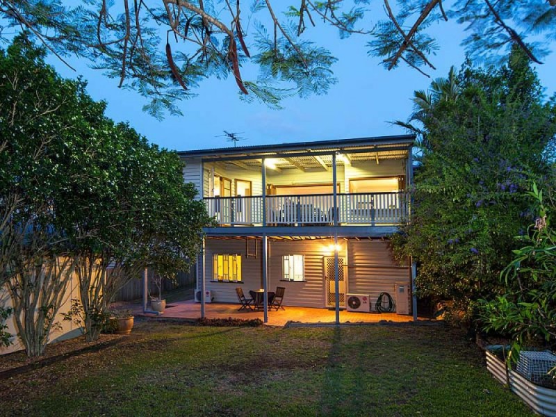 26 Margaret Street, Camp Hill QLD 4152