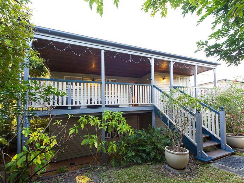 26 Margaret Street, Camp Hill QLD 4152