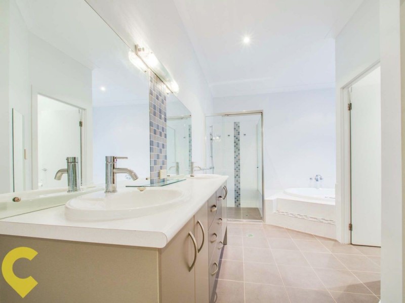 3 Steven Street, Redcliffe QLD 4020
