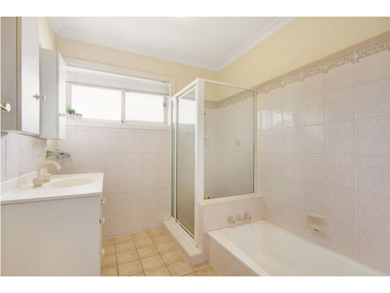 35 Copenhagen Street, Wishart QLD 4122