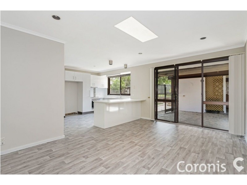 25 Tristan Street, Carindale QLD 4152