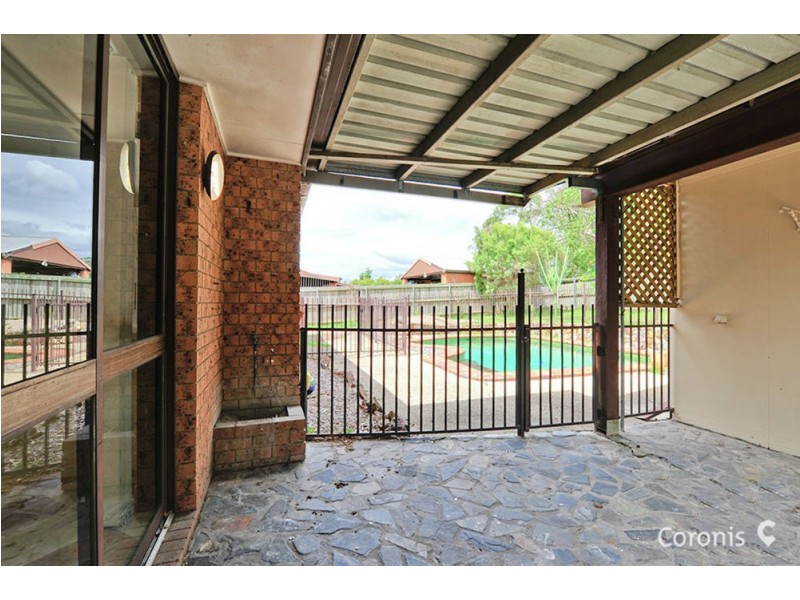 25 Tristan Street, Carindale QLD 4152