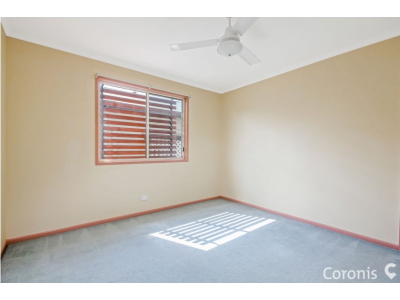 19 Waratah Avenue, Holland Park QLD 4121