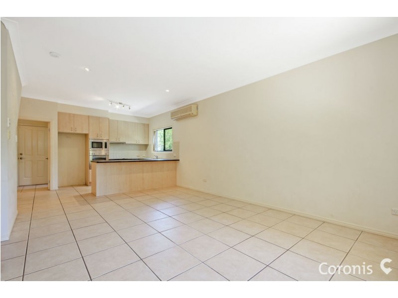 2/50 Jones Road, Carina QLD 4152