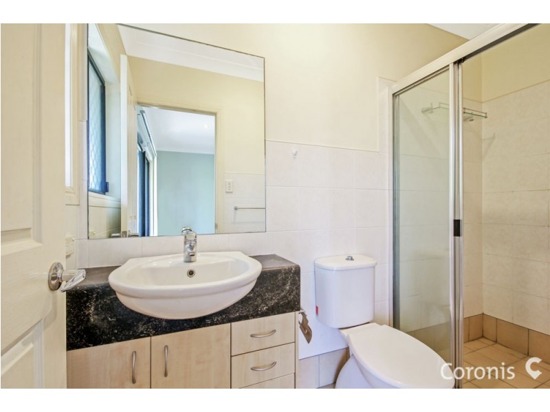 2/50 Jones Road, Carina QLD 4152