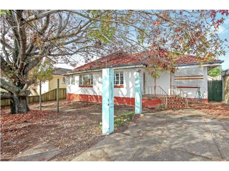 20 Daniells Street, Carina QLD 4152