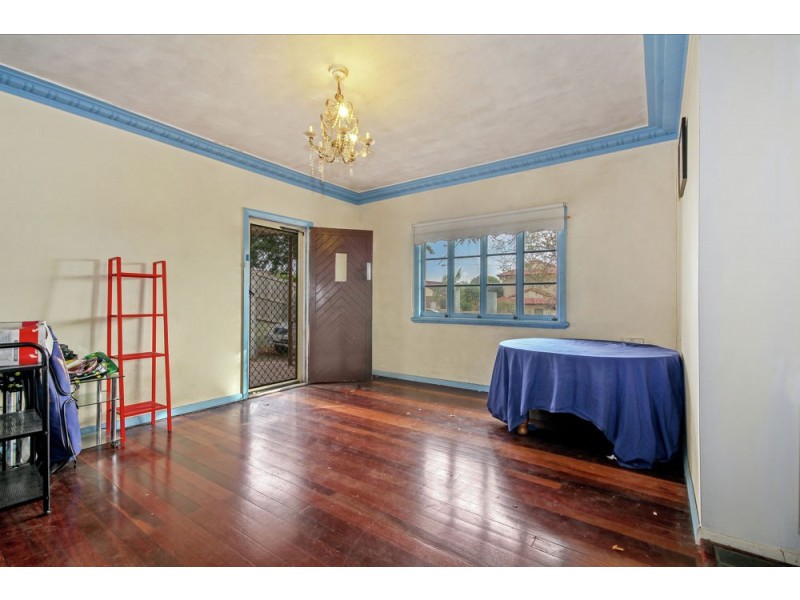 20 Daniells Street, Carina QLD 4152