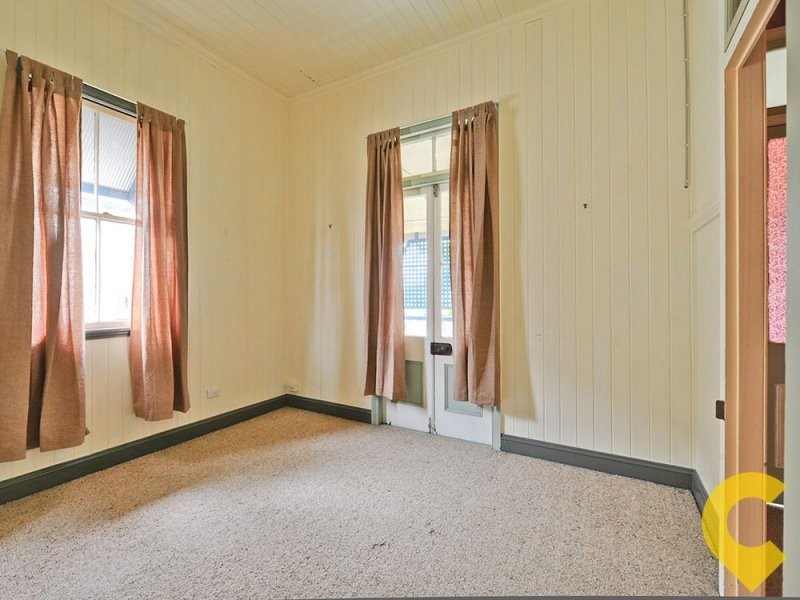 33 Toohey Street, Woolloongabba QLD 4102