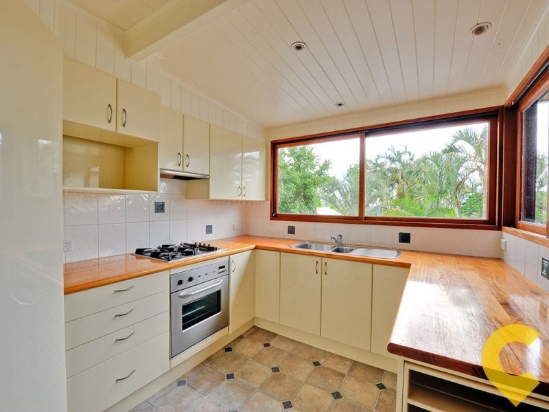 33 Toohey Street, Woolloongabba QLD 4102
