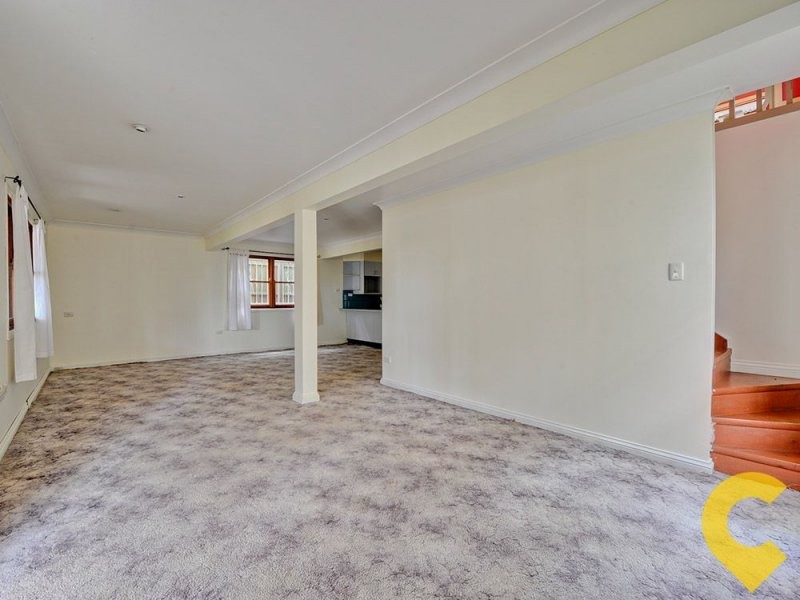 33 Toohey Street, Woolloongabba QLD 4102