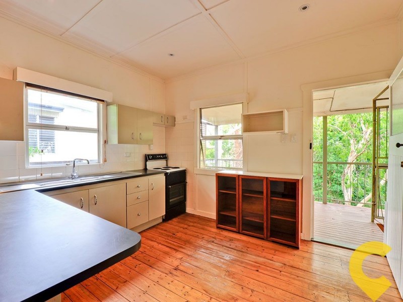 54 Royal Parade, Alderley QLD 4051