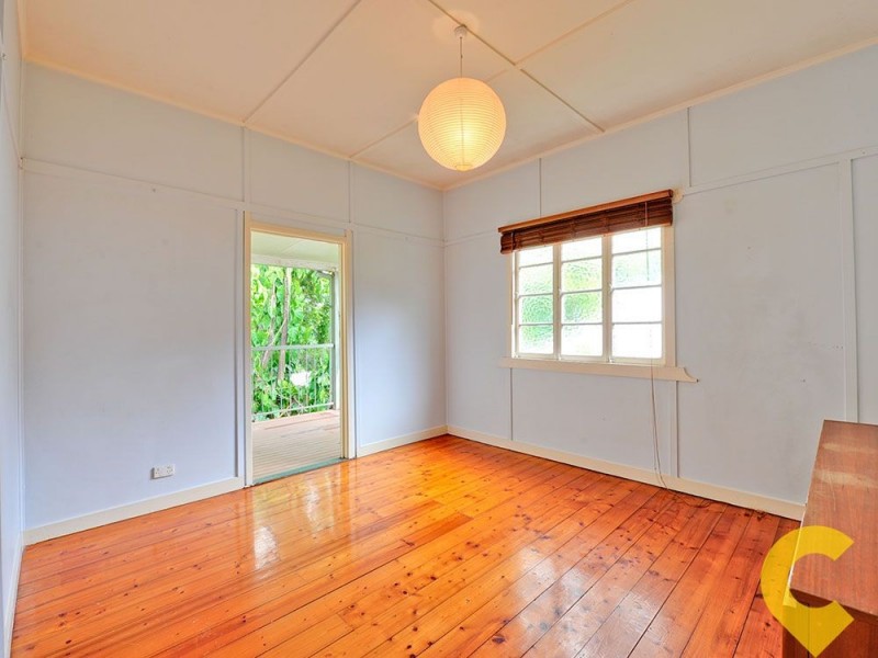 54 Royal Parade, Alderley QLD 4051