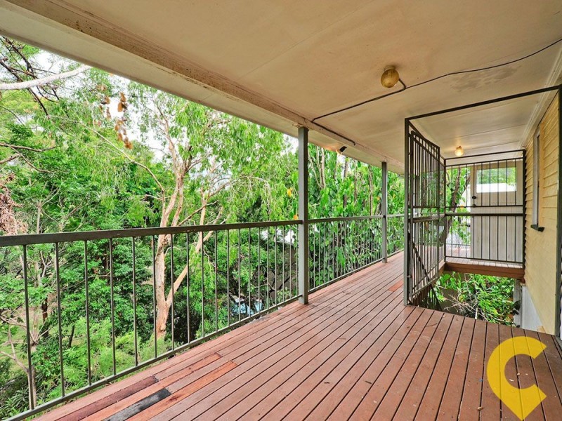 54 Royal Parade, Alderley QLD 4051