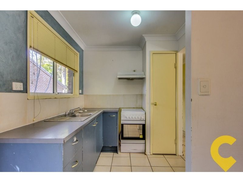 52 Dennis Road, Springwood QLD 4127