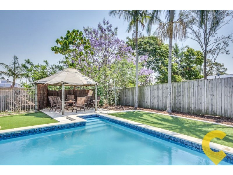 22 Bradley Street, Springwood QLD 4127