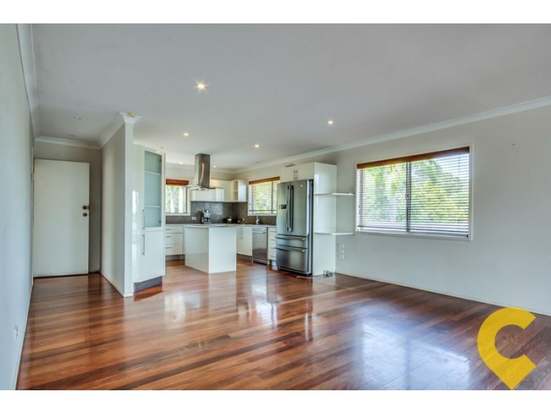 22 Bradley Street, Springwood QLD 4127