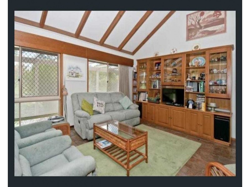 1 Moogara Street, Shailer Park QLD 4128