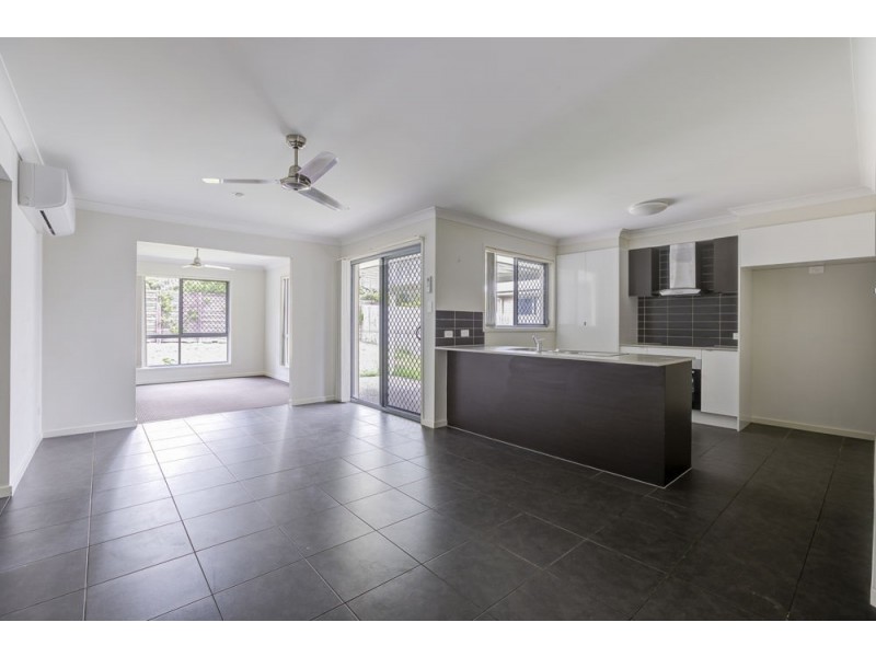 5 Moonlight Lane, Coomera QLD 4209