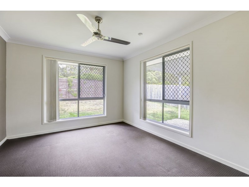 5 Moonlight Lane, Coomera QLD 4209