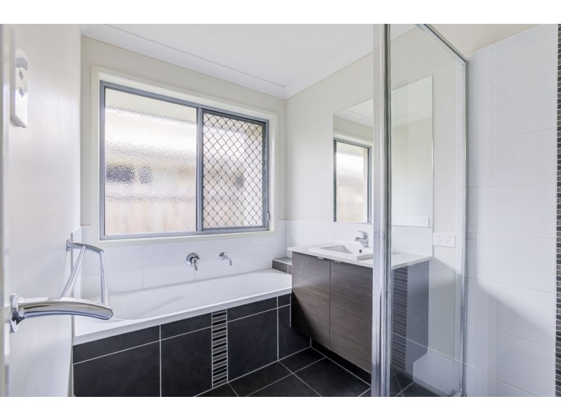 5 Moonlight Lane, Coomera QLD 4209