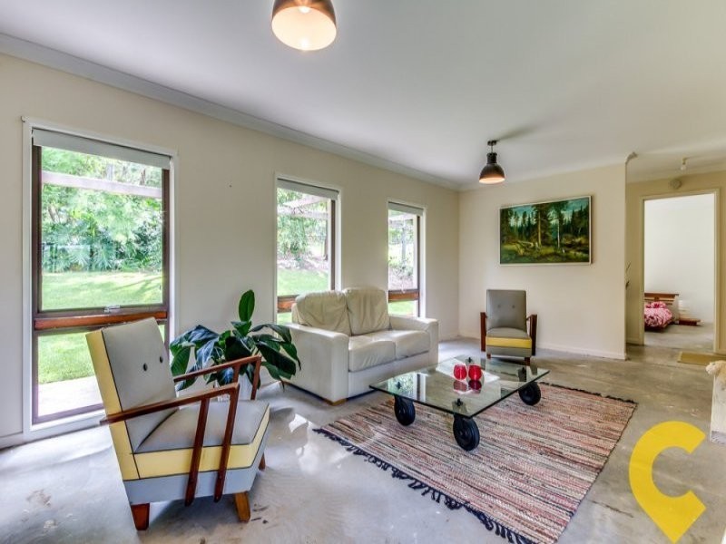 14 Lawnton Street, Daisy Hill QLD 4127