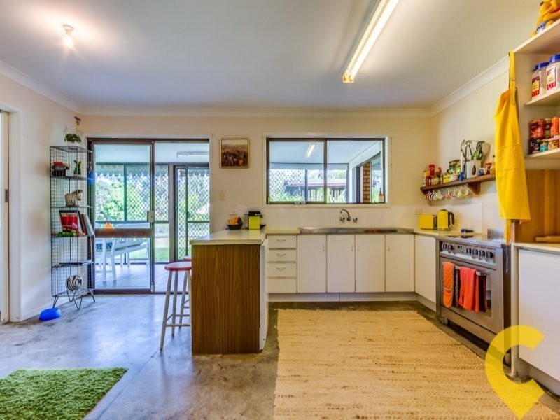 14 Lawnton Street, Daisy Hill QLD 4127