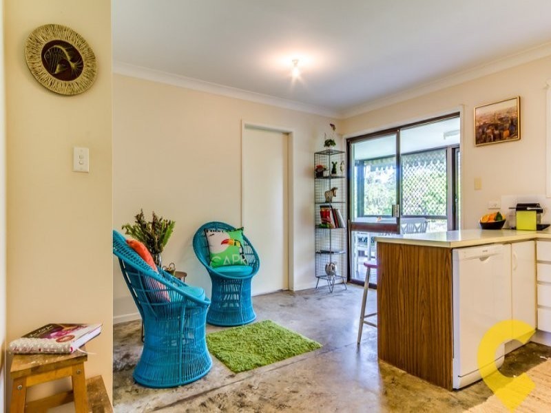 14 Lawnton Street, Daisy Hill QLD 4127