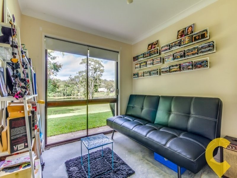 14 Lawnton Street, Daisy Hill QLD 4127