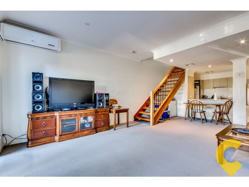 18/1 Anthony Street, Kingston QLD 4114