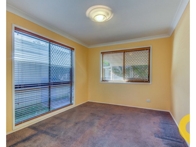 6 Ellendale Street, Daisy Hill QLD 4127