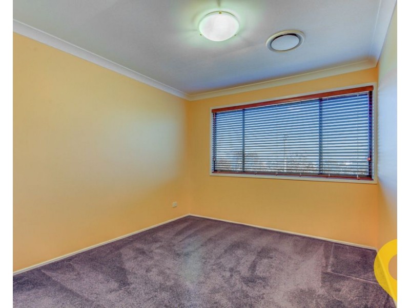 6 Ellendale Street, Daisy Hill QLD 4127