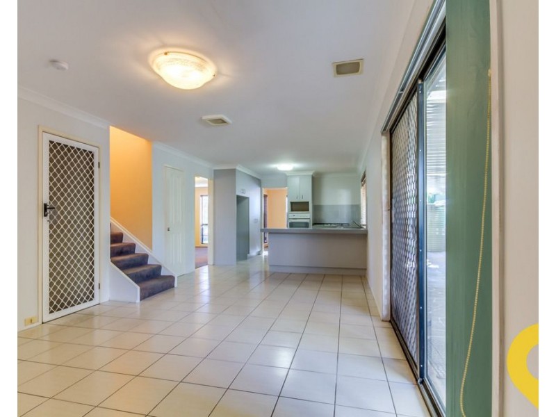 6 Ellendale Street, Daisy Hill QLD 4127