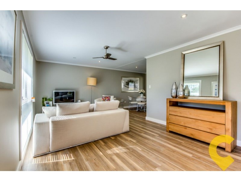 3 Village Drive, Daisy Hill QLD 4127