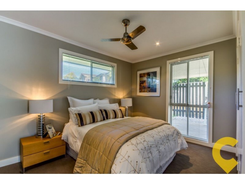 3 Village Drive, Daisy Hill QLD 4127