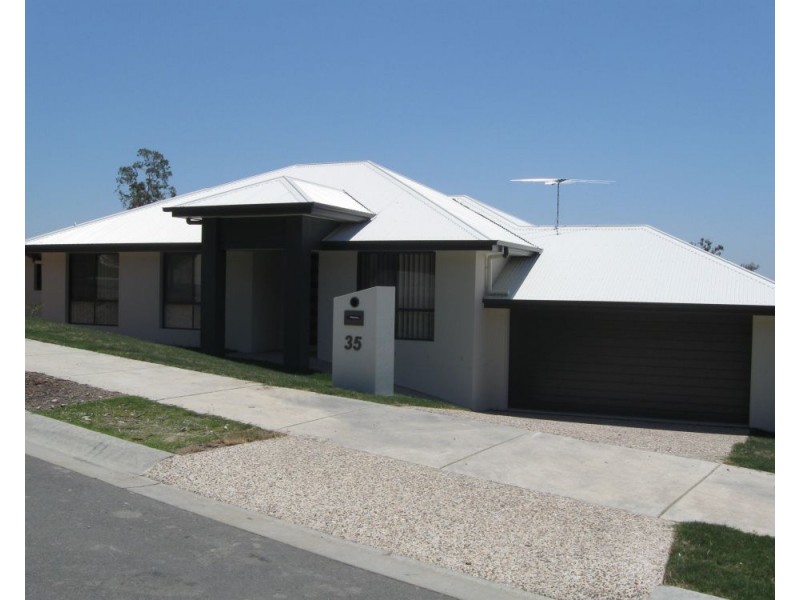 35 Mossman Parade, Waterford QLD 4133