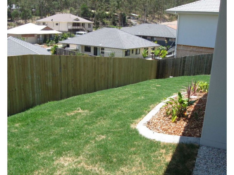 35 Mossman Parade, Waterford QLD 4133