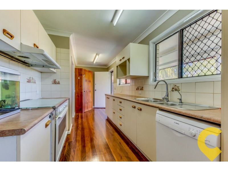 11 Karoonda Crescent, Rochedale South QLD 4123