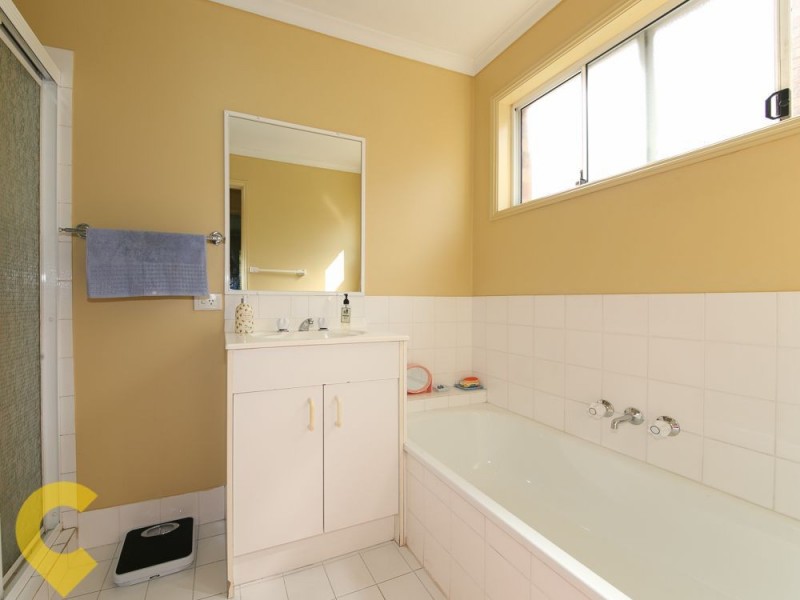 23 Crows Ash Court, Oxenford QLD 4210