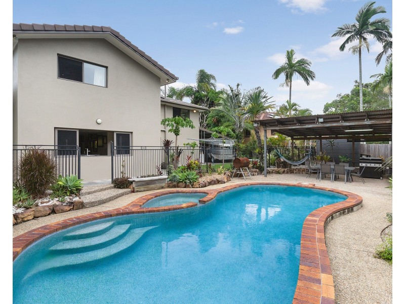 24 Caloola Drive, Springwood QLD 4127