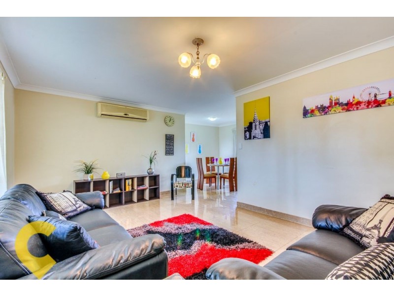 124 Castile Crescent, Edens Landing QLD 4207