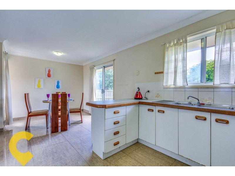 124 Castile Crescent, Edens Landing QLD 4207