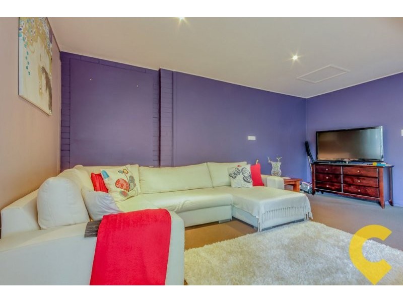 32 Wenlock Crescent, Springwood QLD 4127