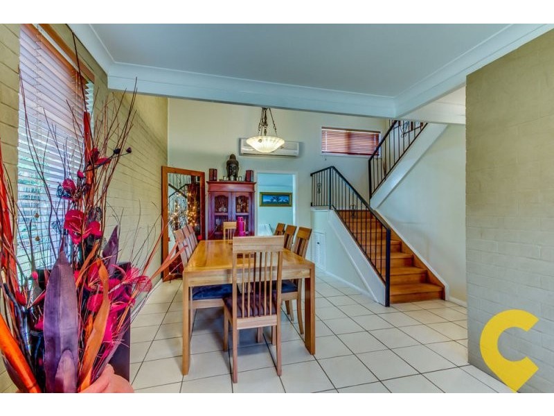 12 Wenlock Crescent, Springwood QLD 4127