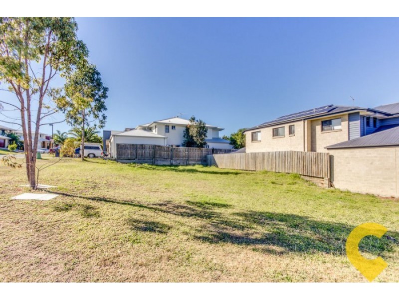 36 Long Island Drive, Windaroo QLD 4207