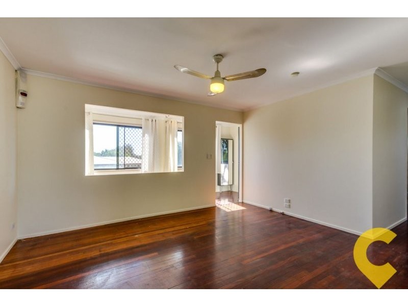 4 Cypress St, Woodridge QLD 4114