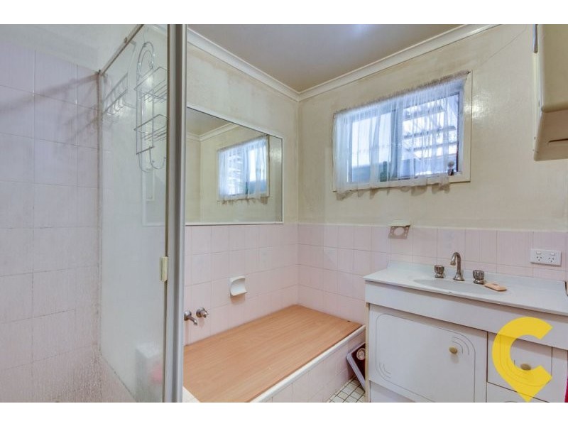 118 Jacaranda Avenue, Logan Central QLD 4114