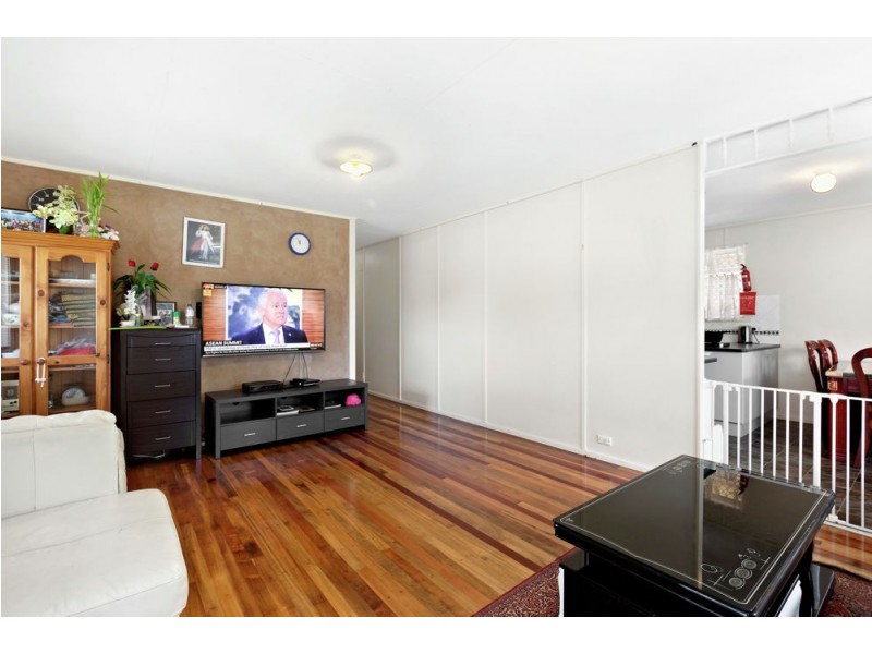 39 Kelvin Street, Woodridge QLD 4114