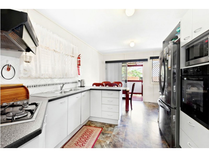 39 Kelvin Street, Woodridge QLD 4114