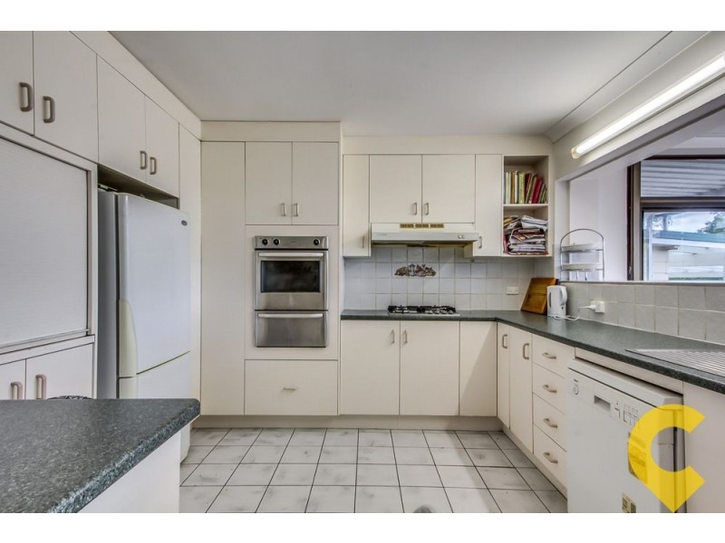 118 Barbaralla Drive, Springwood QLD 4127
