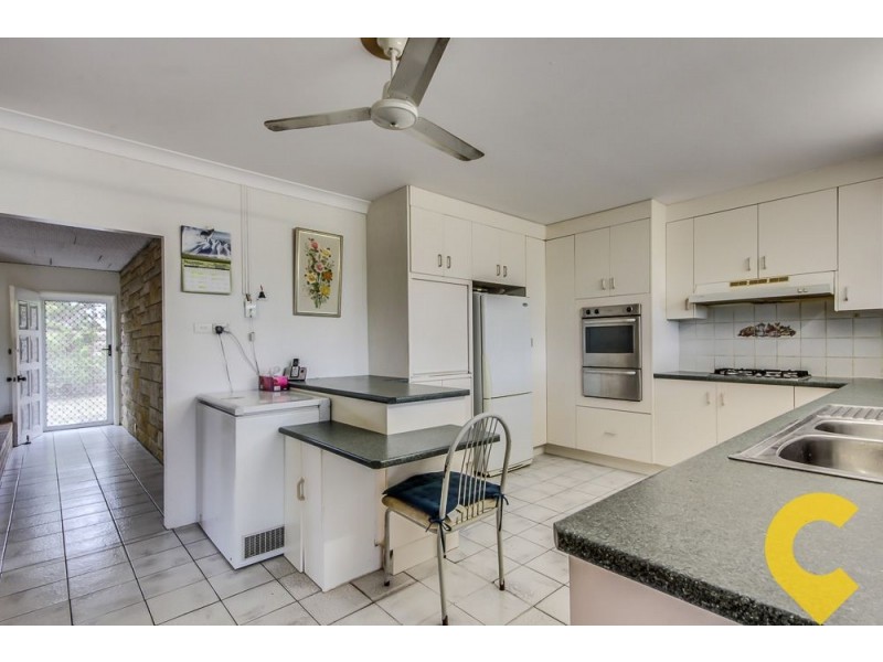 118 Barbaralla Drive, Springwood QLD 4127